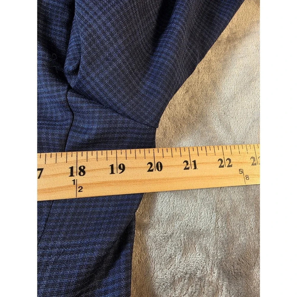 Jos. A. Bank  Traveler Travel Tech Slim Fit Wool Blend Blazer Men 38S Blue Plaid - Picture 9 of 10
